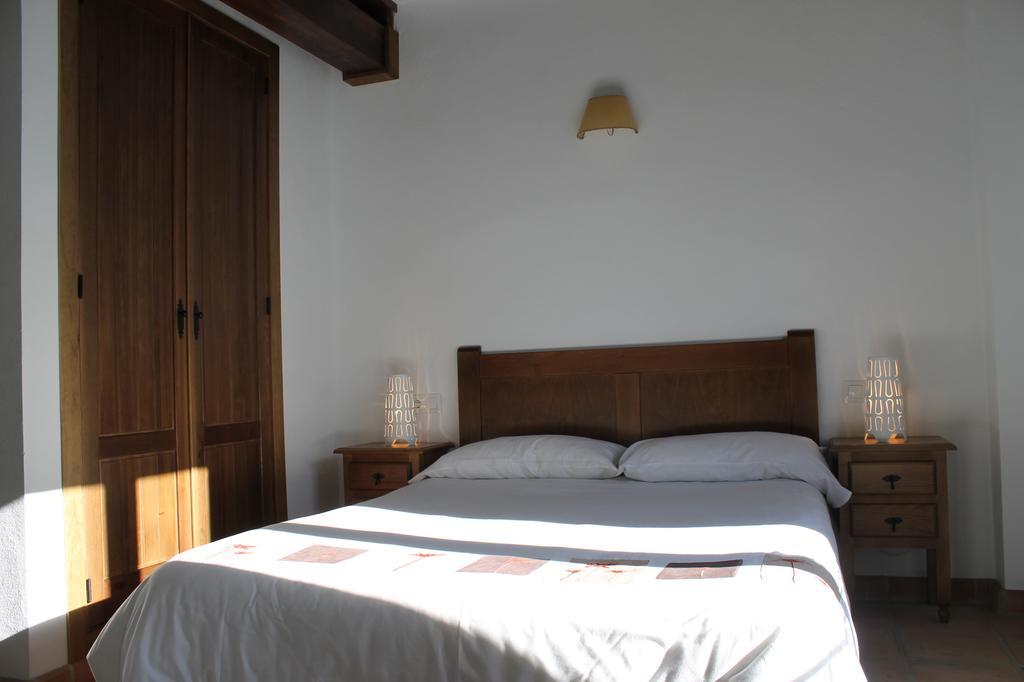 Apartamentos Real Fabrica Hojalata Júzcar Δωμάτιο φωτογραφία