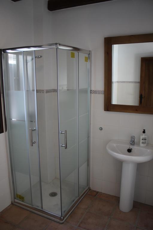 Apartamentos Real Fabrica Hojalata Júzcar Δωμάτιο φωτογραφία